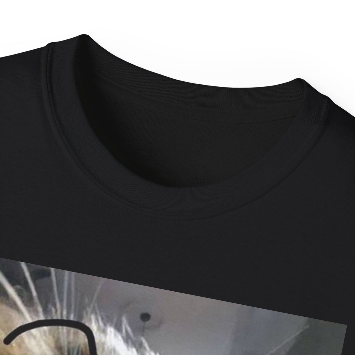 Cat Photo Tee — Close-Up Calico Cat Portrait T-Shirt