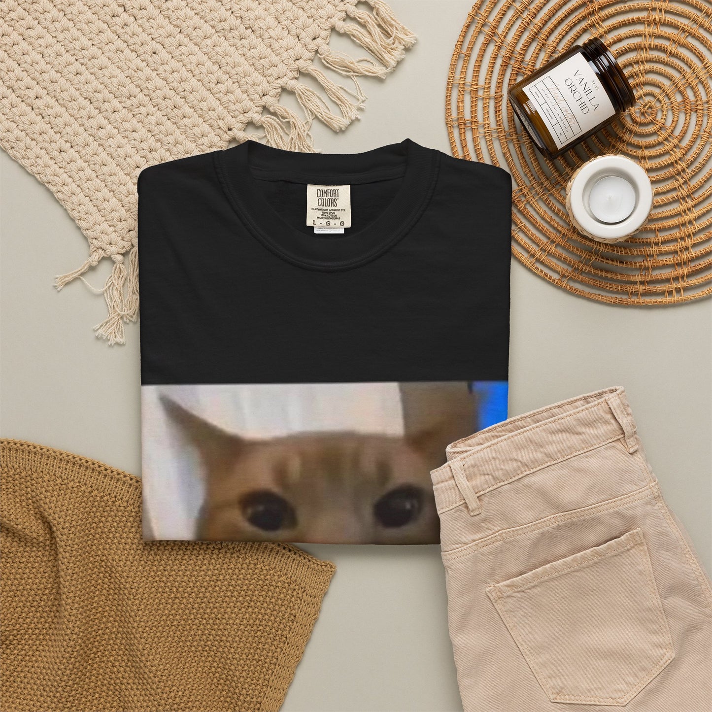 Wide-Eyed Orange Cat photo T-Shirt | Meme Cat Face, Square Print