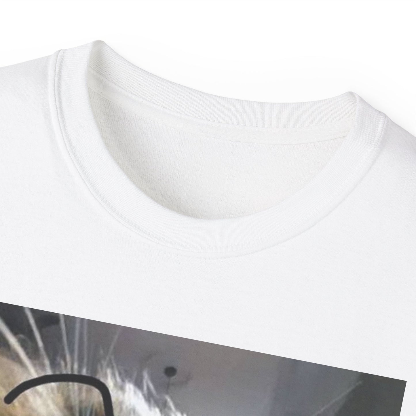 Cat Photo Tee — Close-Up Calico Cat Portrait T-Shirt