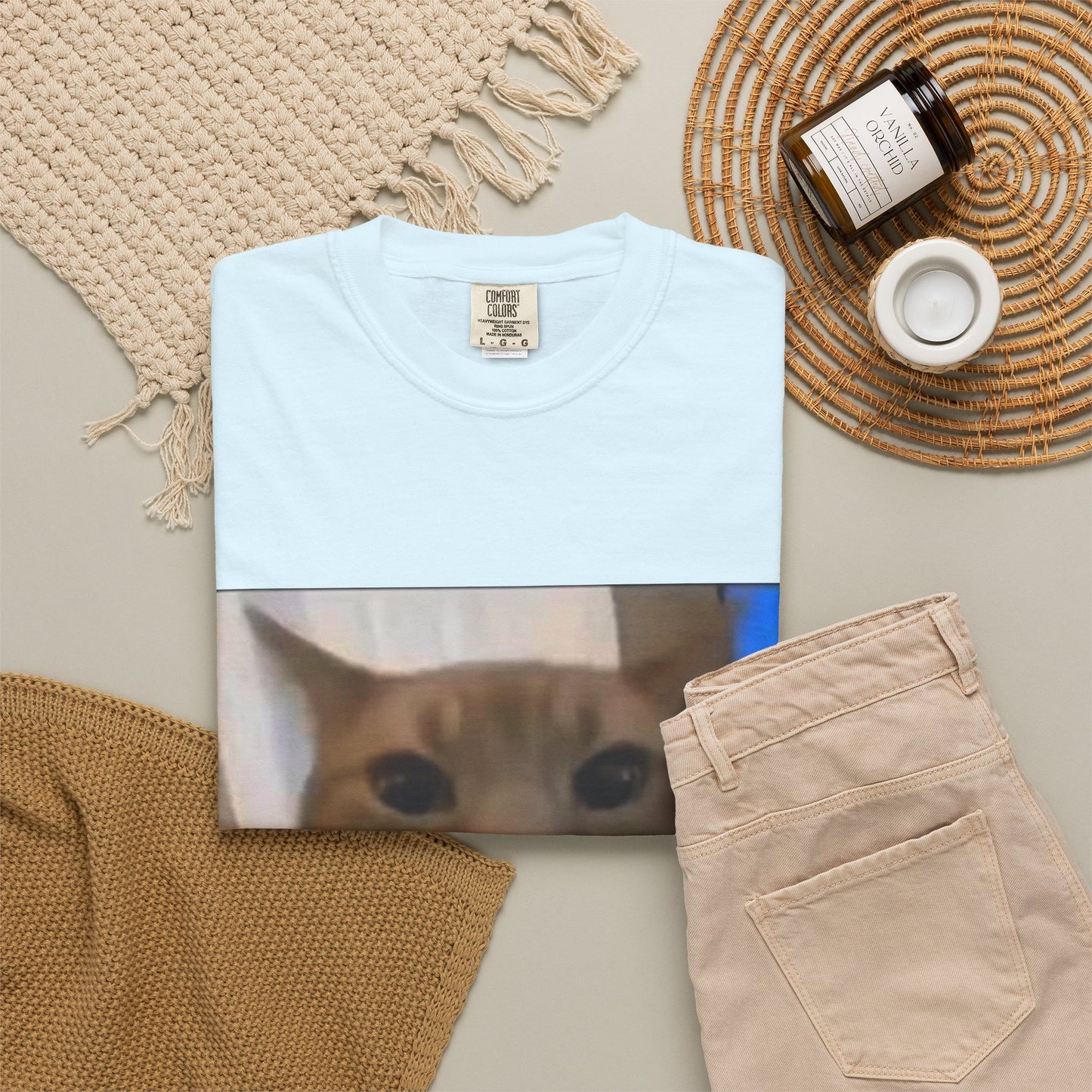 Wide-Eyed Orange Cat photo T-Shirt | Meme Cat Face, Square Print