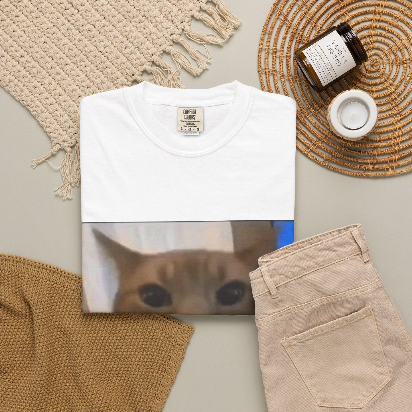 Wide-Eyed Orange Cat photo T-Shirt | Meme Cat Face, Square Print